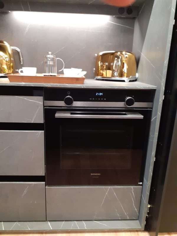Cocina de Exposición Santos fine negro seda (VENDIDA) - Imagen 5